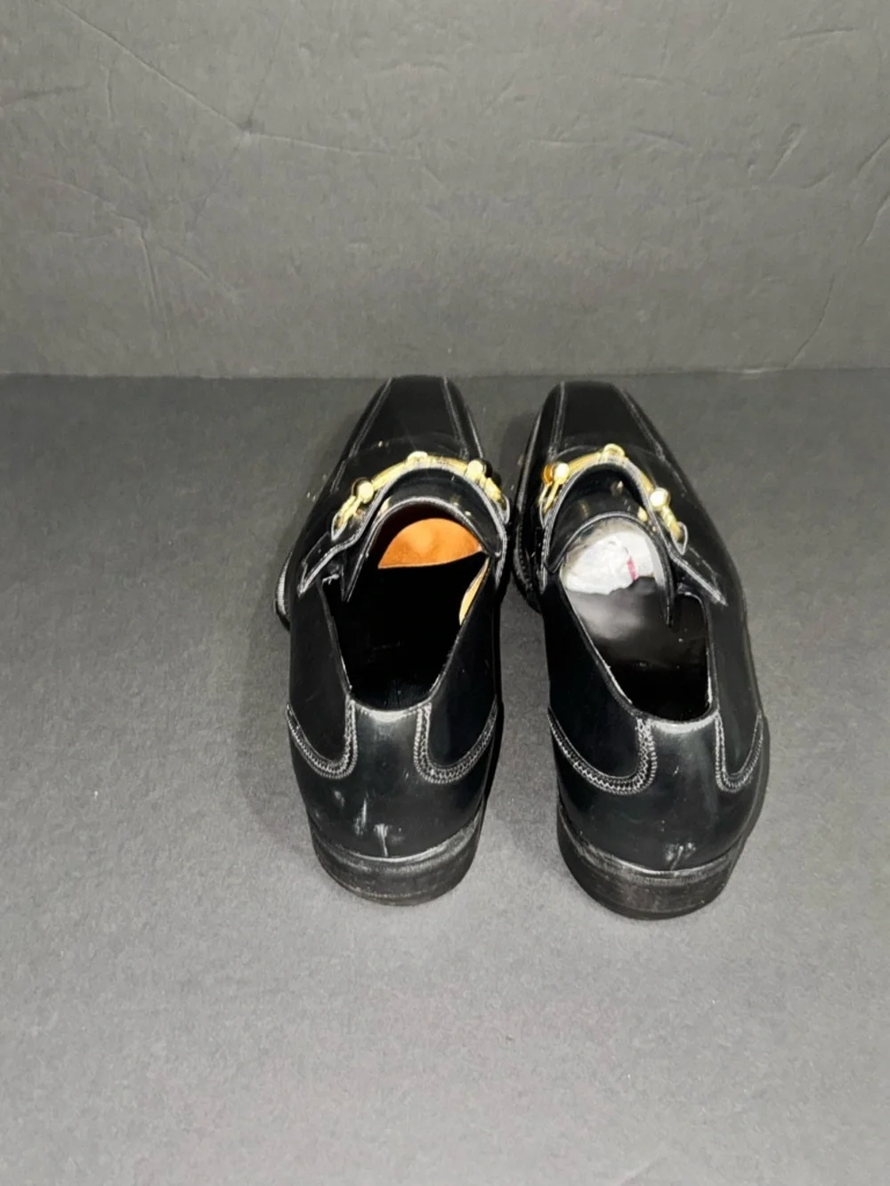 Gucci sleek black